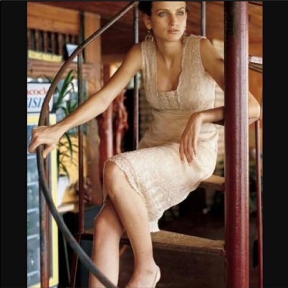 Anthropologie Dresses & Skirts - Anthro Odille Embroidered Sojourn Peach Dress 30s